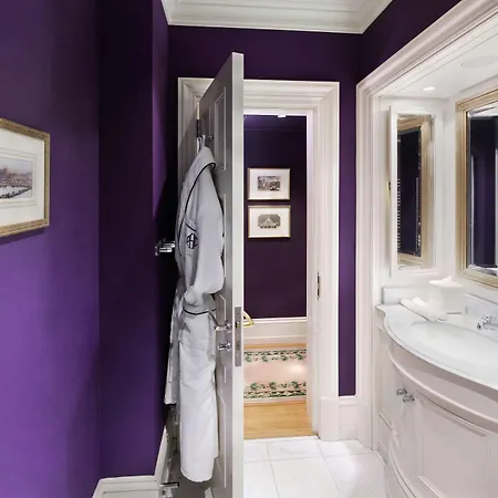 By Patrick Hellmann Hotel 5*