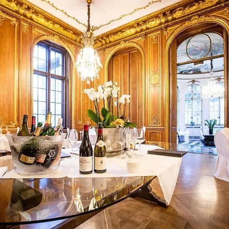 By Patrick Hellmann Hotel 5*