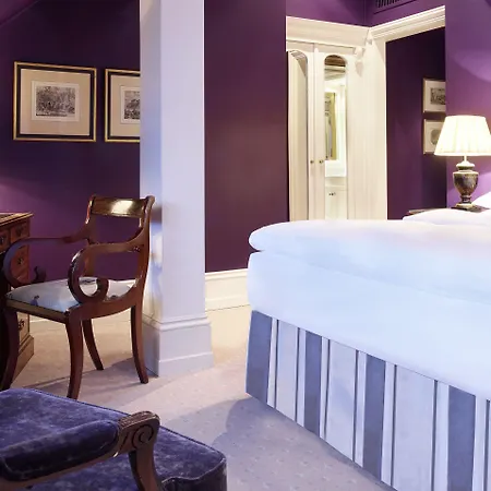 By Patrick Hellmann Hotel 5*