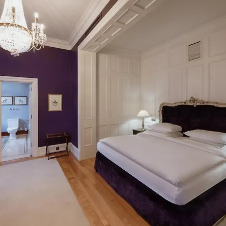 Schlosshotel Berlin 5*