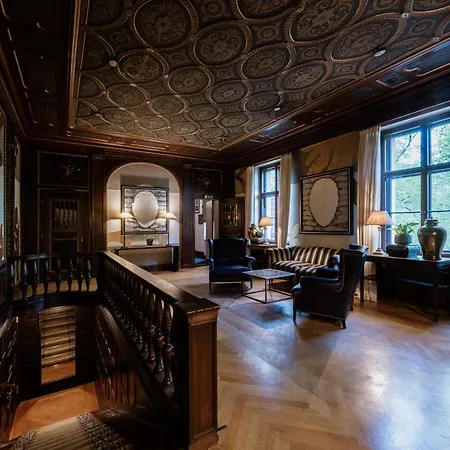 Schlosshotel Berlin 5* Berlin