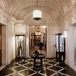 Schlosshotel Berlin Hotel