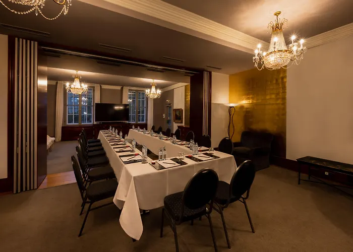 Отель Schlosshotel Berlin