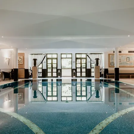 Schlosshotel Berlin Hotel